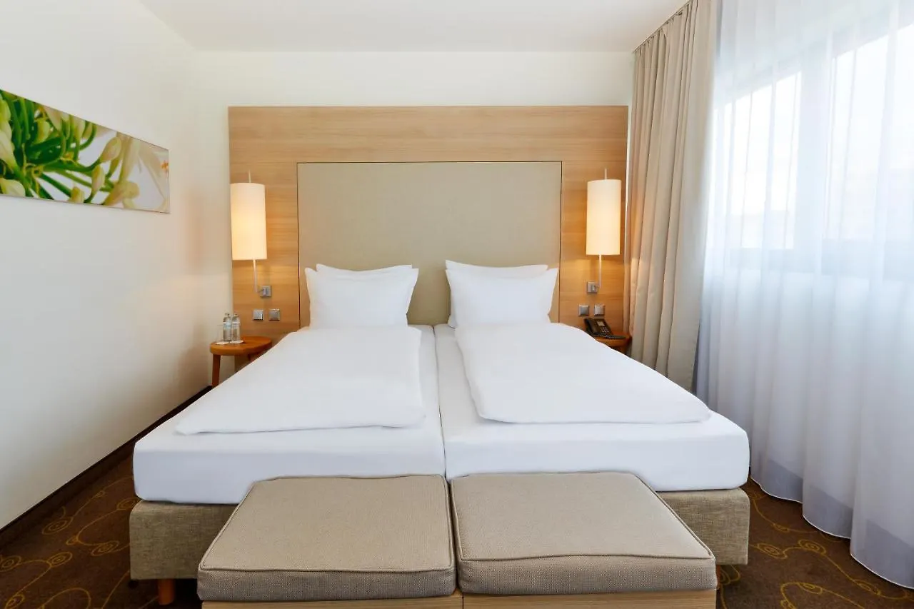 H+ Hotel Salzburg 4*,
